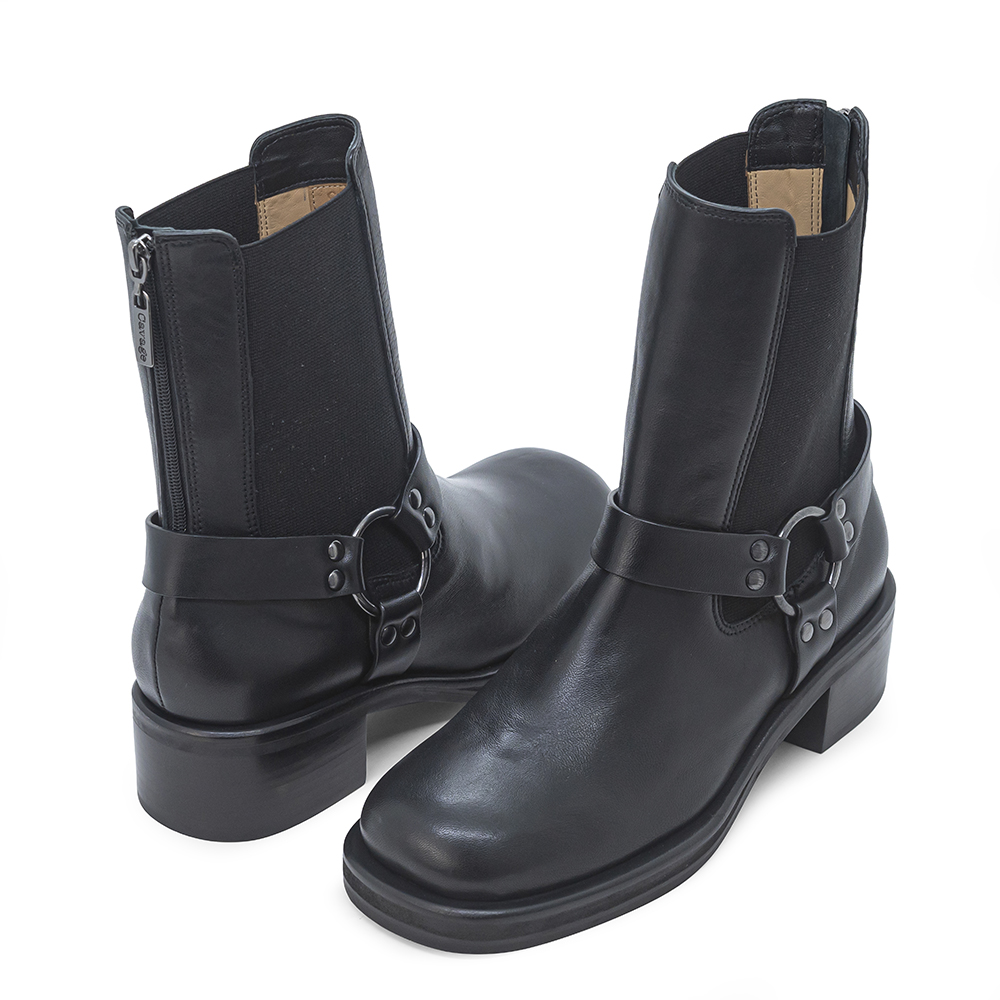 bota feminina, BOTA biker, bota de couro, solado de borracha, bico quadrado, cano curto, enfeite, bota preta